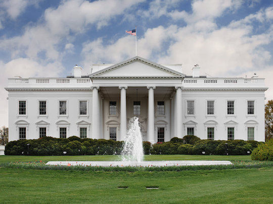 white_house_crapo